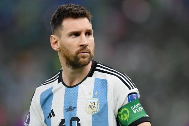 1669489648135000847.jpg Figx34XUYAAKXLW.jpg