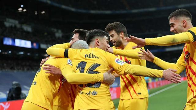 开云官网登录-巴萨生吞皇马，世纪大战仍打出巴4球